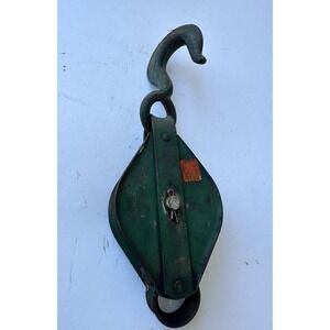 Antique / Vintage Metal‎ Single Pulley WU #6 UW24 Hulk